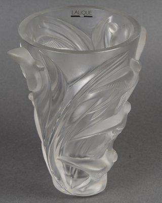 Vintage Martinets Vase from Lalique, 1950s for sale at Pamono