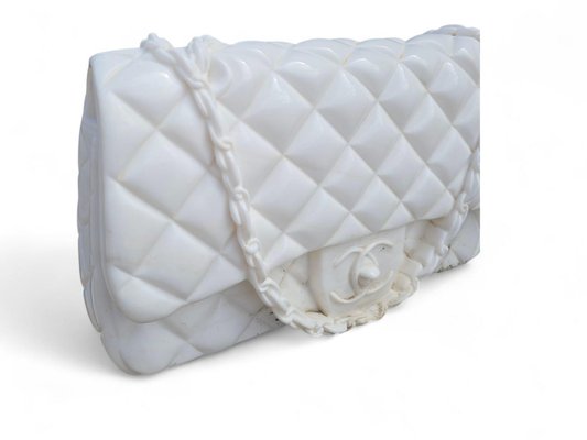 Bolso de mano Chanel italiano tallado a mano de mármol blanco, años 80