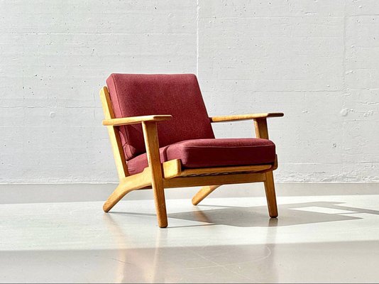 GE 290 Easy Chair by Hans J. Wegner for Getama, 1950s for sale at