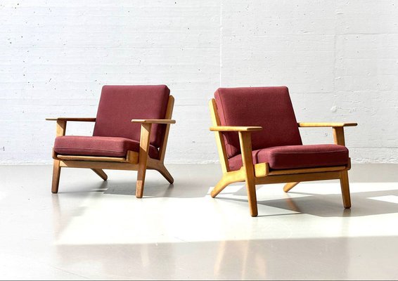 GE 290 Easy Chair by Hans J. Wegner for Getama, 1950s for sale at