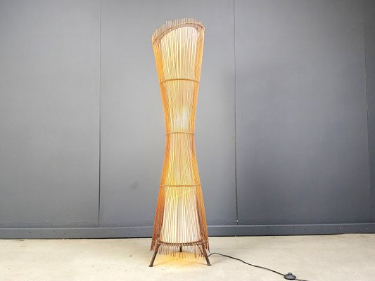 Italienische Vintage Bambus Stehlampe, 1960er bei Pamono kaufen