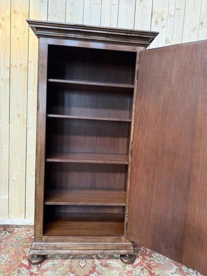 Eintüriger Kleiderschrank im Stil Louis XIII bei Pamono kaufen