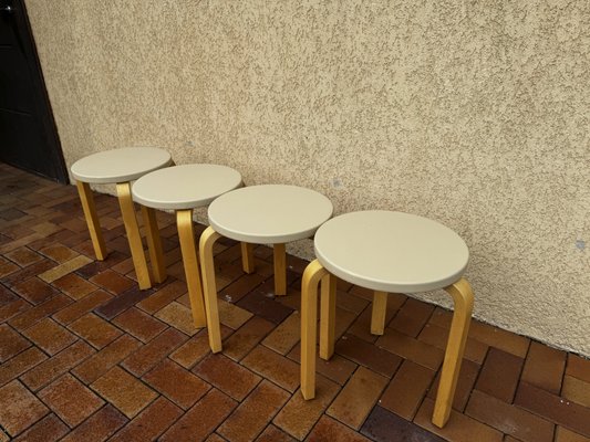 Sgabelli vintage di Alvar Aalto per Artek, anni 2010, set di in