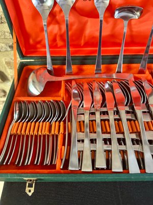 Ensemble Ménagère Guy Degrenne – Rouge, Occasion, Adulte