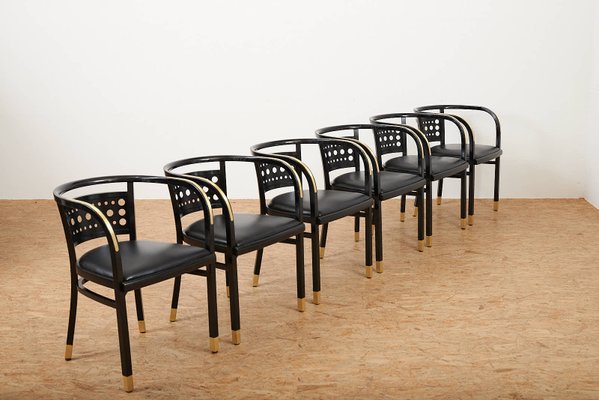 Model 6526 Wooden Chair with Black Lacquered Wood Frame by Otto