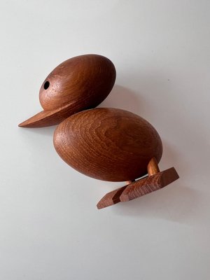 architect made duck・duckling Giant Duck and Duckling by Hans Bølling - imagebank