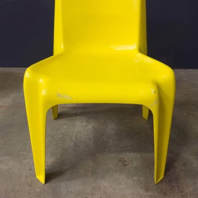 Sedia in plastica gialla, anni '70 in vendita su Pamono