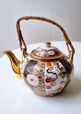 Vintage Japanese Imari Tea Service in Gilt Porcelain, 1950s, Set