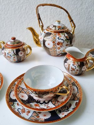 Japanisches Vintage Imari Teeservice aus Vergoldetem Porzellan, 1950er, 21 Set bei Pamono kaufen