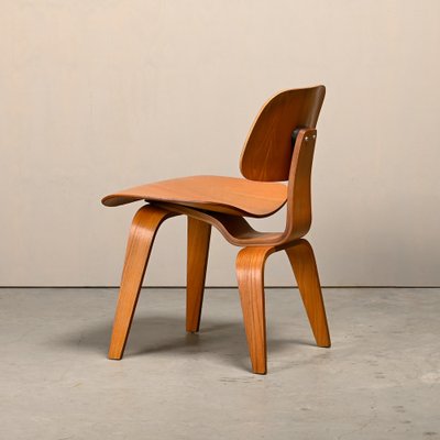 DCW Ash Plywood Dining Chair by Charles and Ray Eames for Herman
