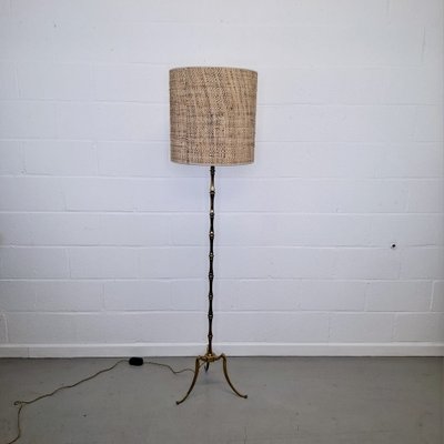 Vintage Bambus Stehlampe aus Messing, 1960er bei Pamono kaufen