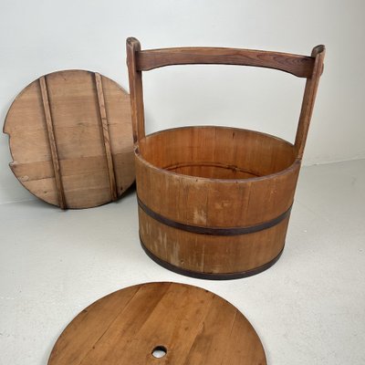 アンティーク　水桶 Japanese Wooden Bucket with Lid, 1940s for sale at Pamono