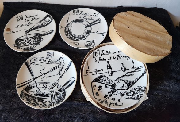Französische Fondue Teller von Gien, 1970er, 9 . Set bei Pamono kaufen
