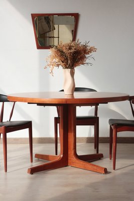 48 Inch Round Dining Table Vintage POLYWOOD Nautical Trestle 48