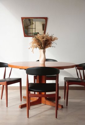 Vintage Danish Round Extendable Dining Table in Teak by
