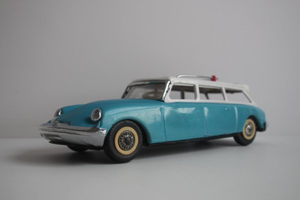 Vintage Tin Model Car of Citroën DS Station Wagon, 1960s for sale