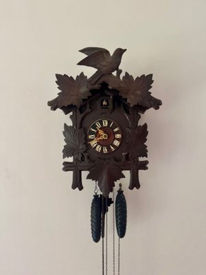 Reloj de cuco antiguo de la Selva Negra, década de 1890 en venta