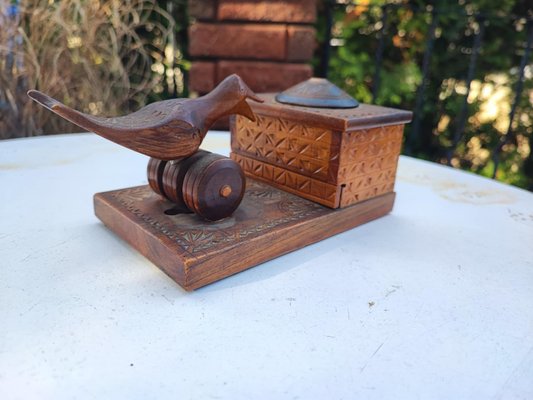 geekvape aegis solo 3 istruzioni Arredamento su misura per uno store di sigarette elettroniche dal design  giovane e accattivante! Spazi ottimizzati, stile moderno e massima  funzionalità: ecco come trasformiamo ogni punto vendita in un luogo unico  dal