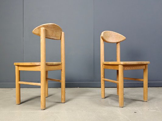 Vintage Pine Wood Dining Chairs, 1980s, Set of for sale at Pamono - Main Image