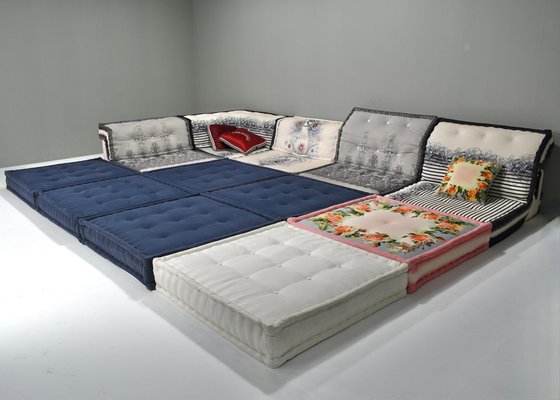 Divano Mah Jong Edition Jean Paul Gaultier attribuito a Hans