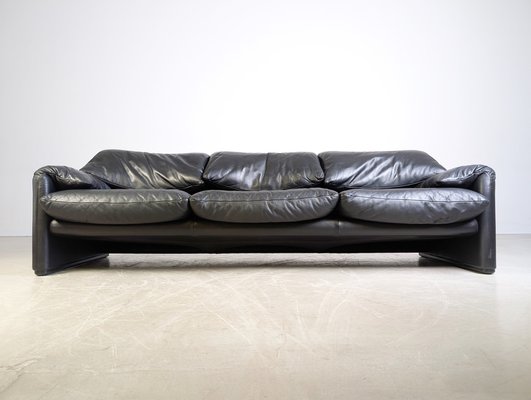 Maralunga Sofa in Black Leather by Vico Magistretti for Cassina