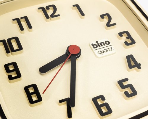 Bino Quartz Wall Clock, 1980s for sale at Pamono