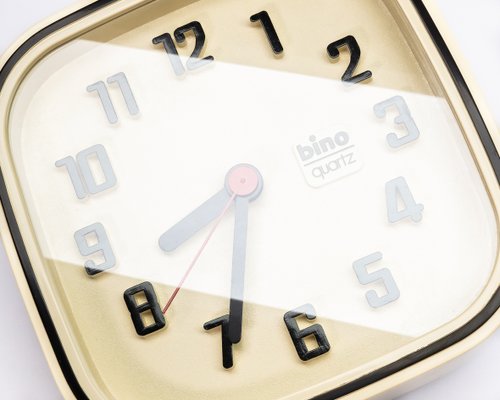 Bino Quartz Wall Clock, 1980s for sale at Pamono