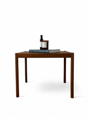 Skandinavischer Beistelltisch aus Teak, 1960er bei Pamono kaufen