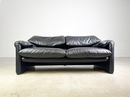Maralunga 2-Seater Sofa in Leather by Vico Magistretti for Cassina