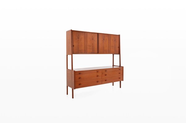 Vintage Model RY20 Sideboard by Hans J. Wegner for Ry Mobler