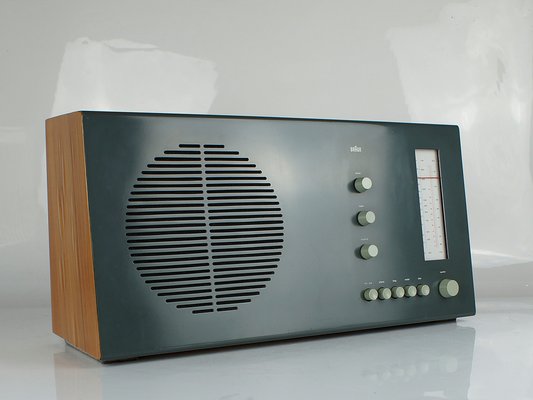 Braun RT20 Tube Radio by Dieter Rams, 1960s for sale at Pamono