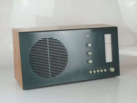 Braun RT20 Tube Radio by Dieter Rams, 1960s for sale at Pamono