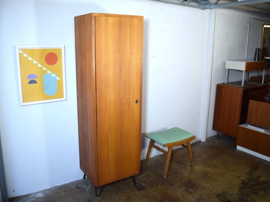 Schmaler Kleiderschrank von Monke Furniture, 1950er bei Pamono kaufen