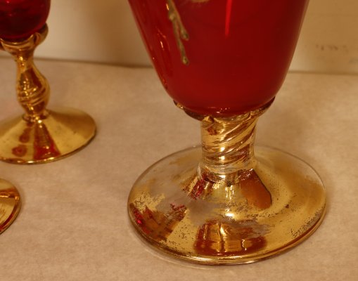 Decanter Set with Glasses in Red Murano Glass and Pure Gold Hand