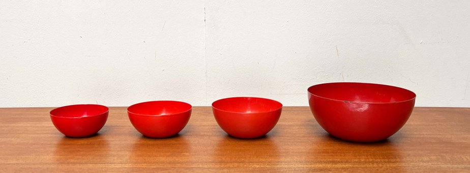 Mid-Century Modern Red Enamel Bowls by Kaj Franck for Finel
