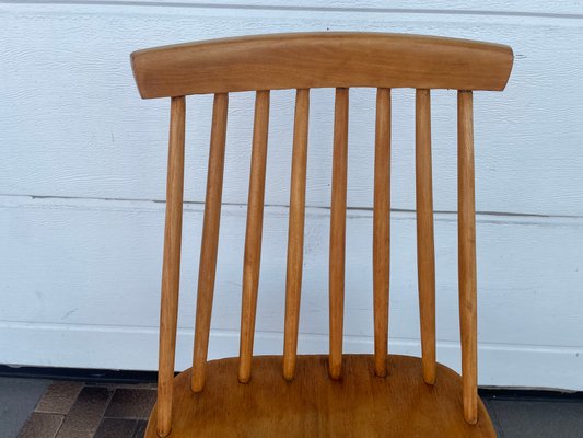 Vintage Wooden Windsor Style Chair, 1930-1960 for sale at Pamono