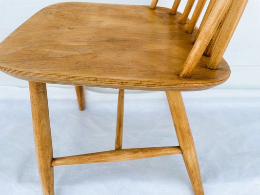 Vintage Wooden Windsor Style Chair, 1930-1960 for sale at Pamono
