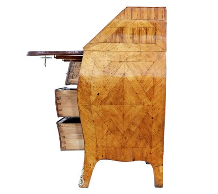 Rokoko Sekretr aus Eibe und Ulme, 1750er bei Pamono kaufen