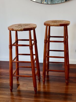 Antiker Holz Barhocker mit Sitz aus Stroh, 1980er bei Pamono kaufen