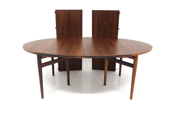 Model 227 Dining Table by Arne Vodder for Sibast, 1960 for sale at