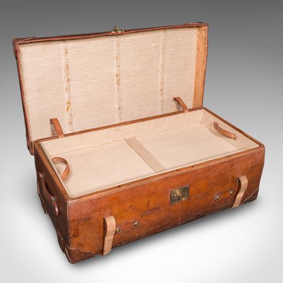 Large Antique English Edwardian Trunk Case in Leather, 1910 for