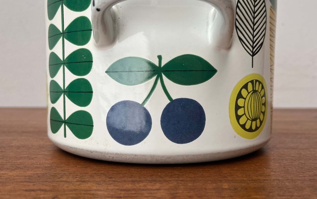 Mid-Century Modern Vegeta Series Enamel Pot by Esteri Tomul for