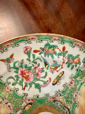Assiette Ancienne Porcelaine De Canton – Famille Rose – Chine – Bon état