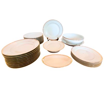 Französisches Vintage Limoges Porzellan Geschirr für 10 Personen, 1920er, 32er Set bei Pamono kaufen