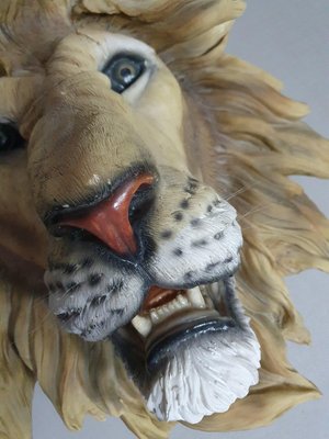 Resin Epoxy Wall Lion Head for sale at Pamono