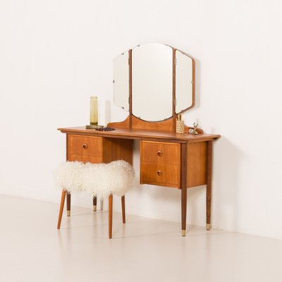 Mid-Century Modern Scandinavian Dressing Table with Adjustable Mirrors, 1960s Mid-Century Modern Scandinavian Dressing Table with Adjustable Mirrors, 1960s