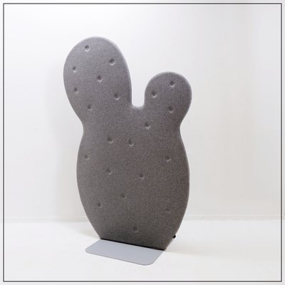 Acoustic Taco BuzziCactus Wall Partition from Sas Adriaenssens, Belgium