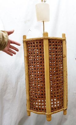 Nordische Lampe aus Rattan & Bambus, 1950er bei Pamono kaufen