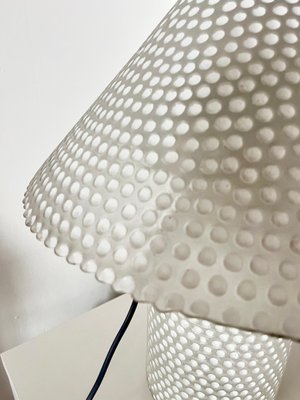 Mid-Century White Textured Glass Table Lamp from Peill display picture 1