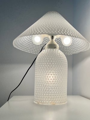 Mid-Century White Textured Glass Table Lamp from Peill display picture 1